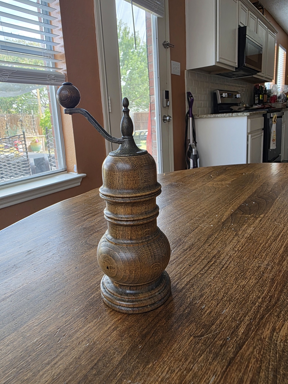 Vintage Wooden Hand Crank Pepper Mill – Turned Wood & Metal Ball Handle